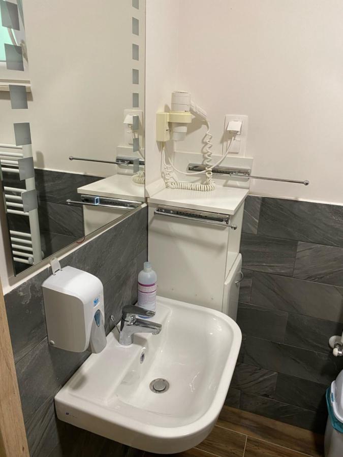 Liget Ueduelopark Fonyod Aparthotel Luaran gambar