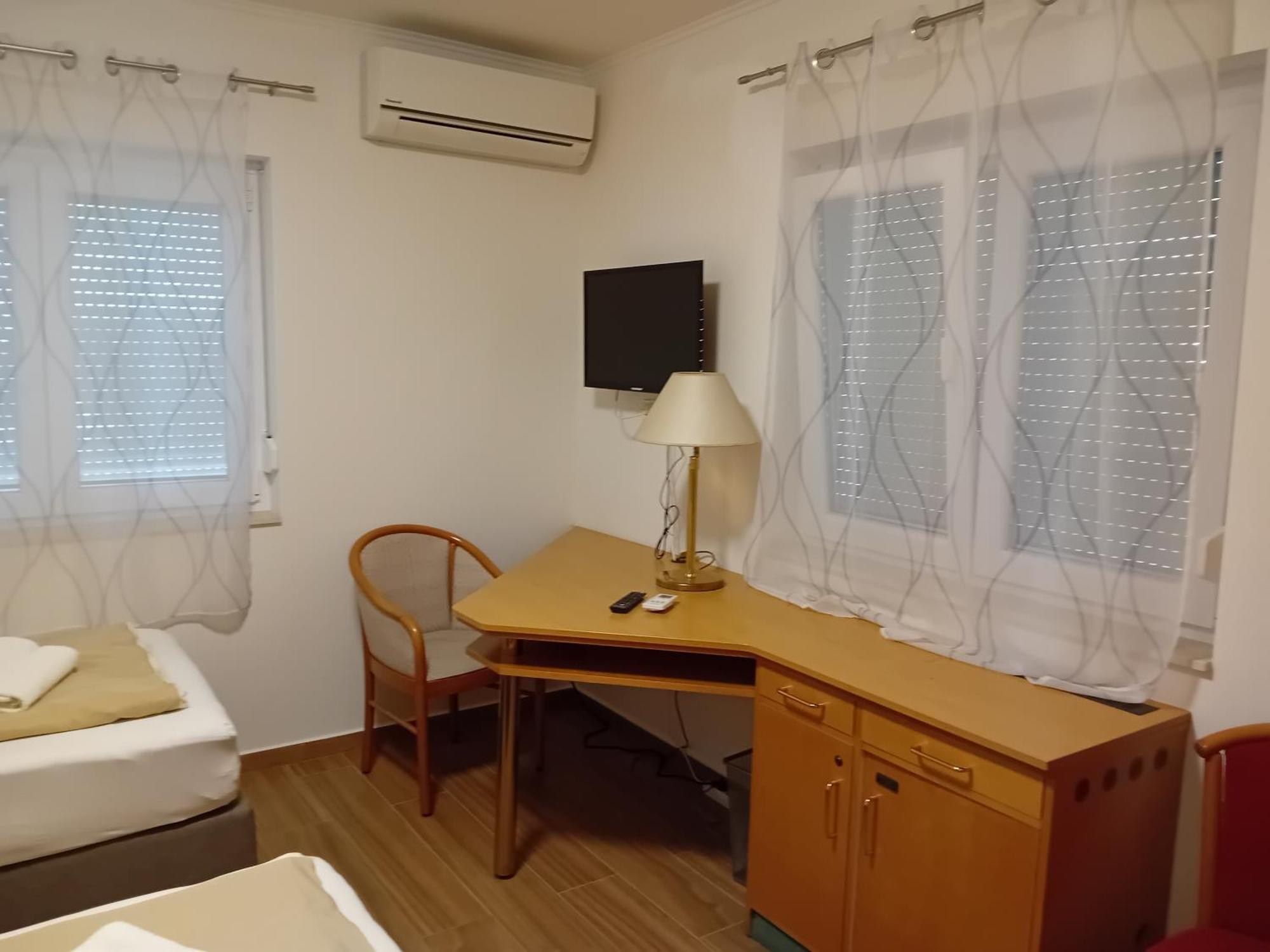 Liget Ueduelopark Fonyod Aparthotel Luaran gambar